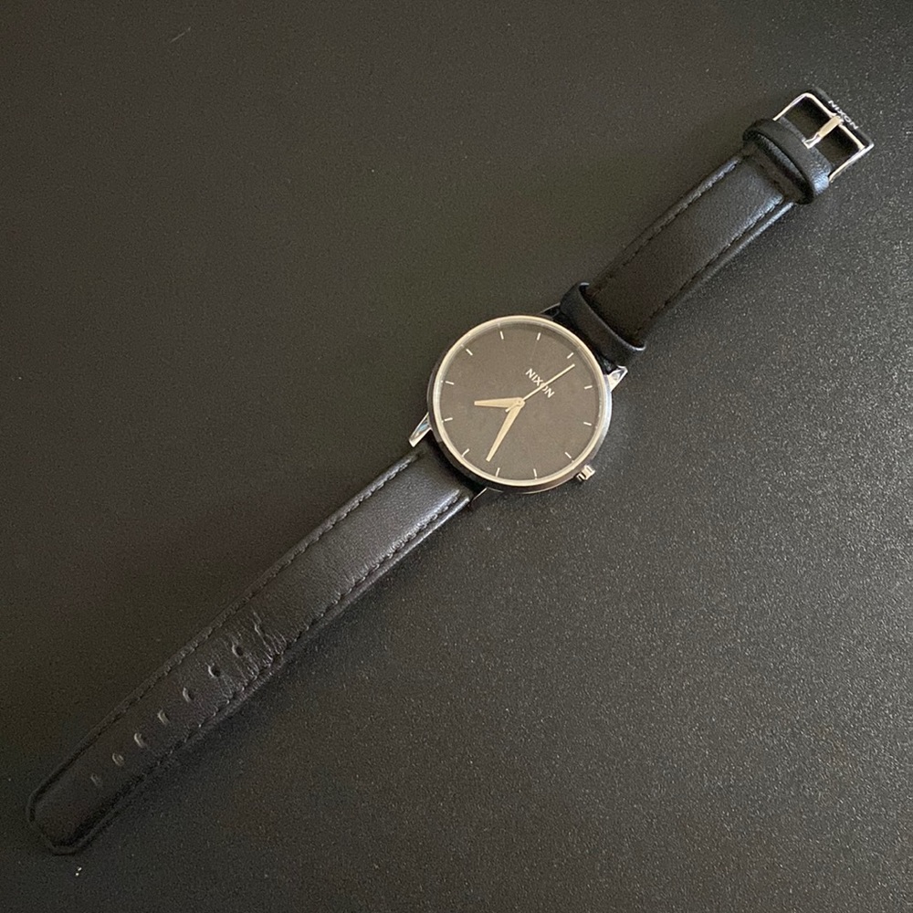 Nixon Leather watch